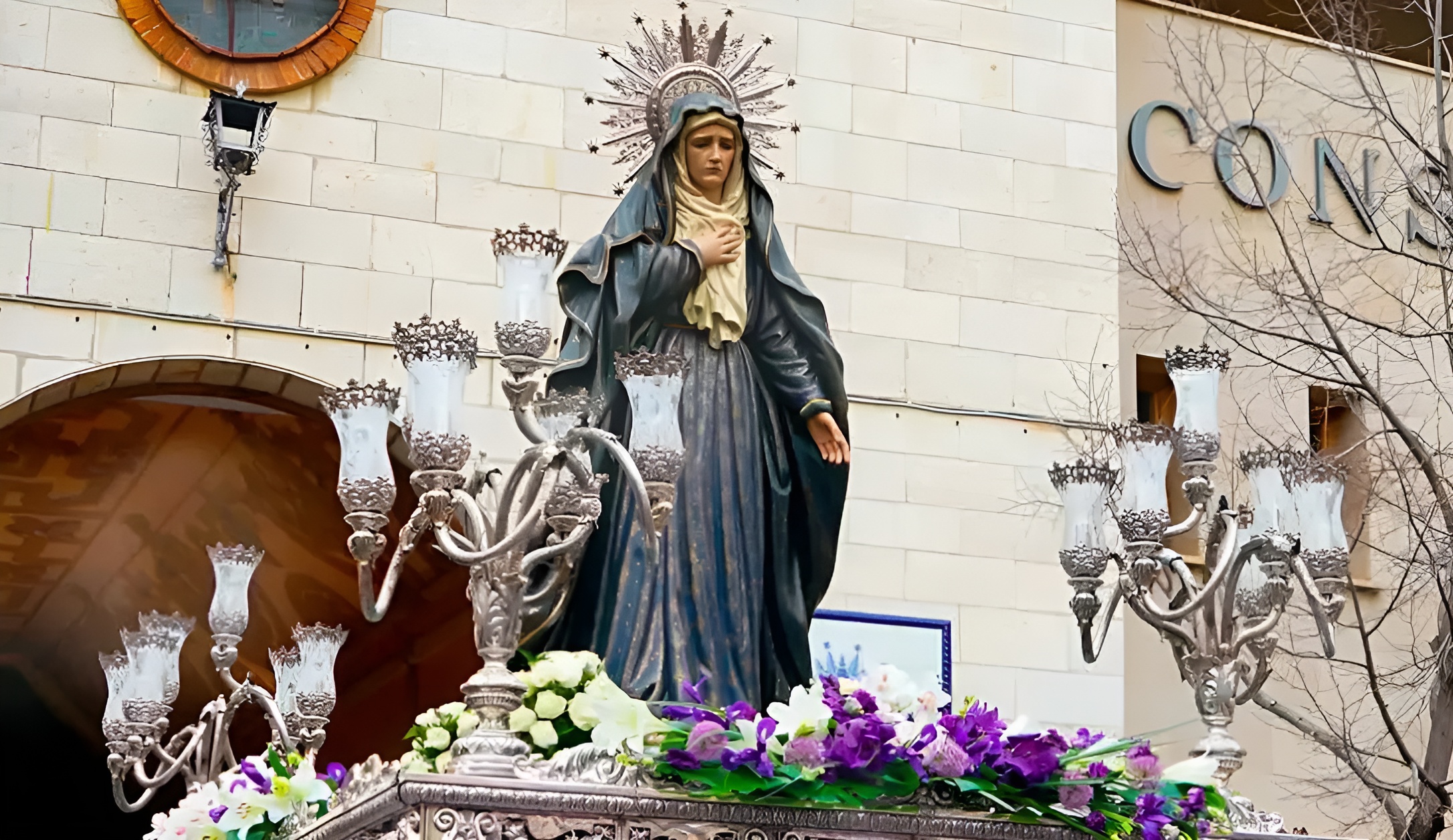 Solidaridad de la Cofradía palentina de Nuestro Padre Jesús Nazareno con la Fundación Hombres Nuevos