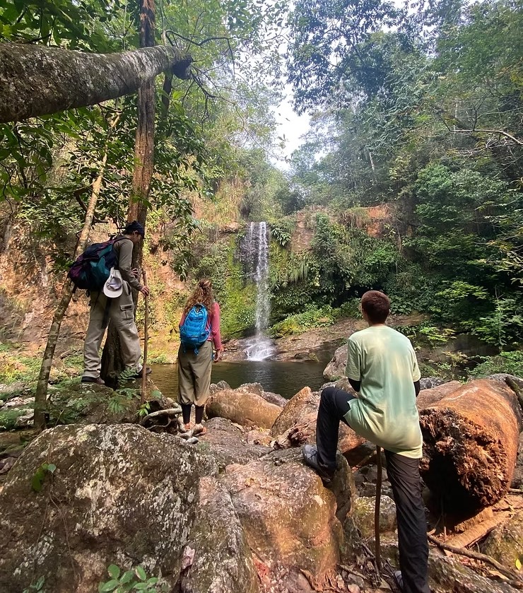 Vuelta a Bolivia y aclimatación en la Ciudad de la Alegría. Sandra Barrutieta San Miguel (Granada, España 2024)